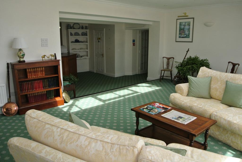 Worgret Manor Hotel แวร์แรม ภายนอก รูปภาพ