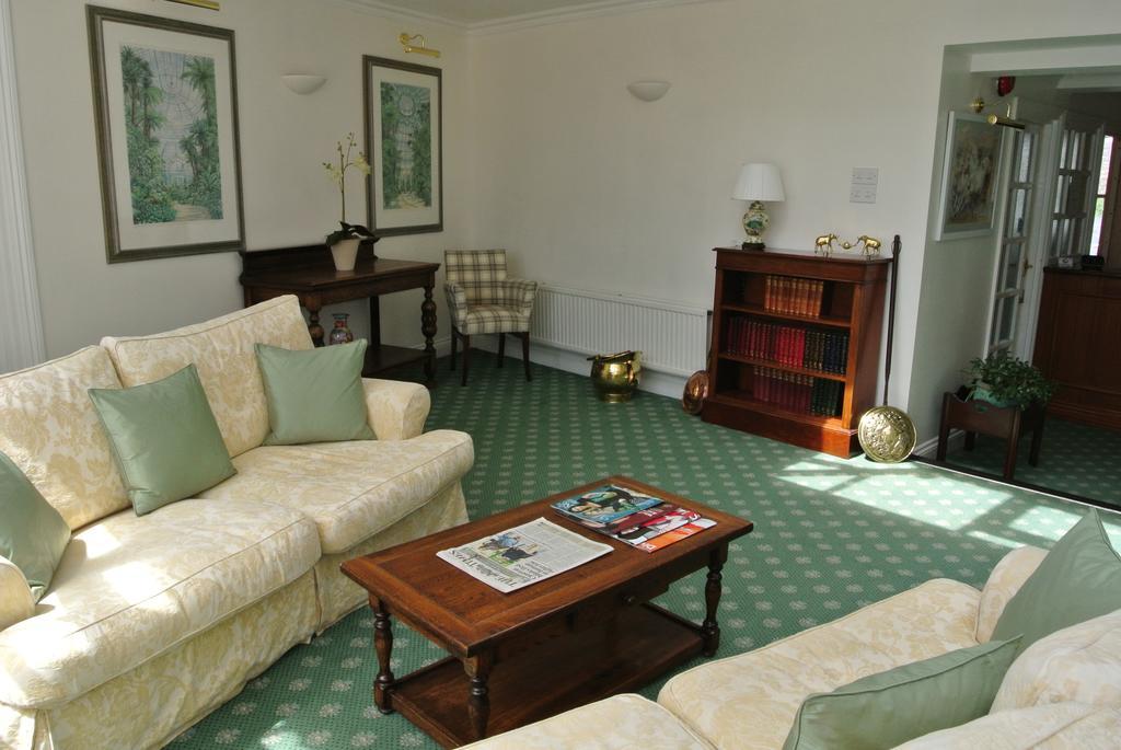 Worgret Manor Hotel แวร์แรม ภายนอก รูปภาพ